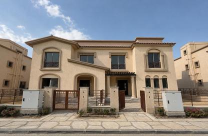 Villa - 4 Bedrooms - 4 Bathrooms for sale in Privado - Madinaty - Cairo