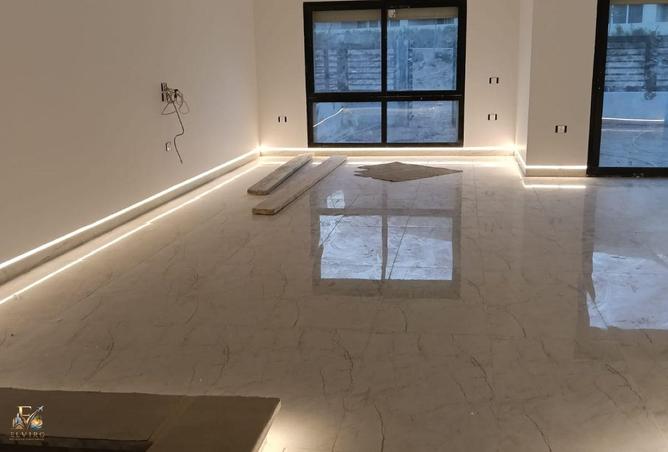 83990921 - Property Image 3