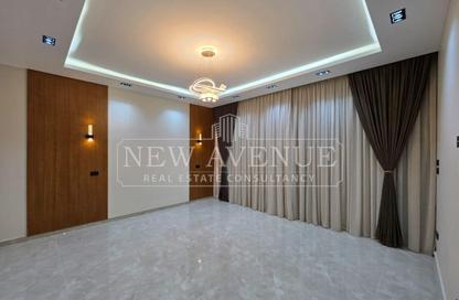 Apartment - 3 Bedrooms - 4 Bathrooms for rent in Lake View Residence - 5th Settlement Compounds - The 5th Settlement - New Cairo City - Cairo