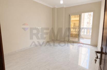 Apartment - 3 Bedrooms - 3 Bathrooms for rent in Sawary - Alexandria Compounds - Alexandria Apartment - 3 Bedrooms - 3 Bathrooms for rent in Sawary - Alexandria Compounds - Alexandria