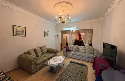 Apartment - 2 Bedrooms - 2 Bathrooms for rent in Ahmed Heshmat St. - Zamalek - Cairo