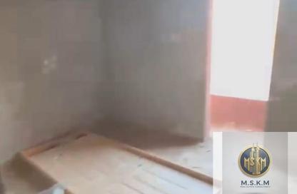 Apartment - 3 Bedrooms - 2 Bathrooms for sale in Mohamed Naguib Axis - Abou El Houl - New Cairo City - Cairo Apartment - 3 Bedrooms - 2 Bathrooms for sale in Mohamed Naguib Axis - Abou El Houl - New Cairo City - Cairo