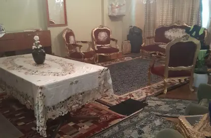 Apartment - 2 Bedrooms - 1 Bathroom for sale in Helmy Hassan Ali St. - 8th Zone - Nasr City - Cairo