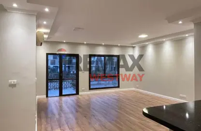 شقة - 3 غرف نوم - 3 حمامات للبيع في ذا كورت ياردز - كمبوندات الشيخ زايد - الشيخ زايد - الجيزة