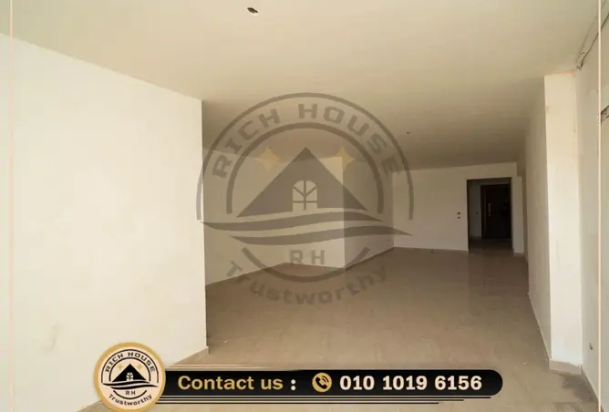 85043817 - Property Image 3