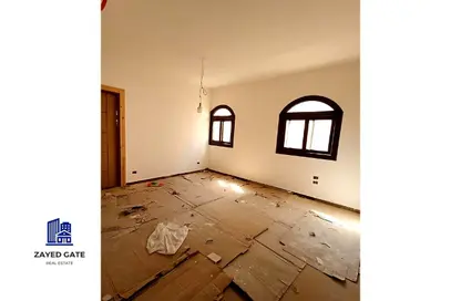 Apartment - 3 Bedrooms - 2 Bathrooms for sale in 13th District - Sheikh Zayed City - Giza