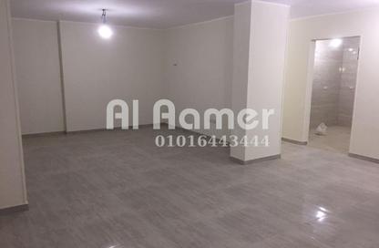 Apartment - 3 Bedrooms - 3 Bathrooms for rent in Zahraa Al Maadi St. - Degla - Hay El Maadi - Cairo