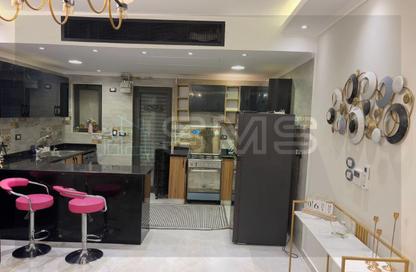 Apartment - 2 Bedrooms - 3 Bathrooms for rent in Lake View Residence - 5th Settlement Compounds - The 5th Settlement - New Cairo City - Cairo