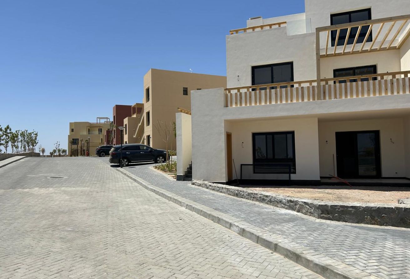 Sale 2 BR Ground Floor In Makadi Heights -Finished thumbnail