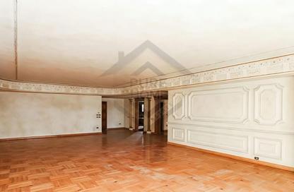 Apartment - 3 - 2 for sale in Sant Square - Kafr Abdo - Roushdy - Hay Sharq - Alexandria