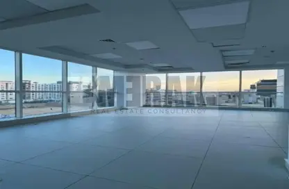 مساحات مكتبية - 5 غرف نوم - 5 حمامات للبيع في بيزنس بلاس - شارع التسعين الشمالي - التجمع الخامس - مدينة القاهرة الجديدة - القاهرة