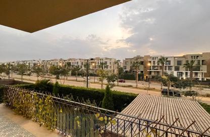 Apartment - 3 Bedrooms - 3 Bathrooms for sale in The Courtyards - Sheikh Zayed Compounds - Sheikh Zayed City - Giza