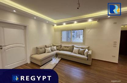 Apartment - 3 Bedrooms - 3 Bathrooms for rent in Mohamed Mazhar St. - Zamalek - Cairo Apartment - 3 Bedrooms - 3 Bathrooms for rent in Mohamed Mazhar St. - Zamalek - Cairo