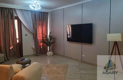 Apartment - 2 Bedrooms - 1 Bathroom for rent in El Rehab Extension - Al Rehab - New Cairo City - Cairo