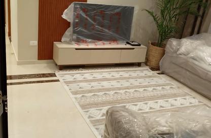 Apartment - 3 Bedrooms - 3 Bathrooms for rent in Nile Corniche St. - Al Agouza - Giza