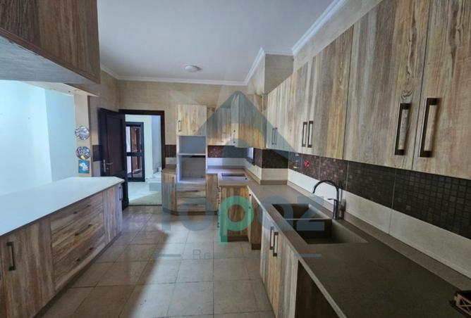 67729942 - Property Image 3