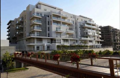 Apartment - 3 Bedrooms - 2 Bathrooms for sale in Mountain View iCity - 5th Settlement Compounds - The 5th Settlement - New Cairo City - Cairo