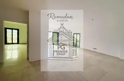 شقة - 4 غرف نوم - 2 حمامات للايجار في عمارات البنفسج - البنفسج - مدينة القاهرة الجديدة - القاهرة