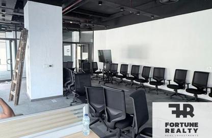 Office Space - Studio - 1 Bathroom for rent in Bank Center Street - South Teseen St. - The 5th Settlement - New Cairo City - Cairo