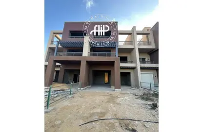 Townhouse - 4 Bedrooms - 4 Bathrooms for sale in New Giza - Cairo Alexandria Desert Road - 6 October City - Giza