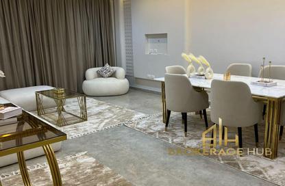 Apartment - 3 Bedrooms - 3 Bathrooms for rent in Garden Residence - Hyde Park - New Cairo City - Cairo
