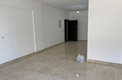 Apartment - 3 Bedrooms - 3 Bathrooms for sale in Moon Residences - Fifth Square - The 5th Settlement - New Cairo City - Cairo