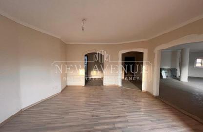 Apartment - 4 - 2 for sale in Street 33 - District 1 - The 5th Settlement - New Cairo City - Cairo