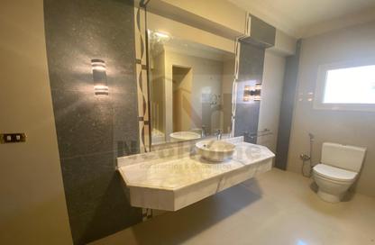 Apartment - 4 Bedrooms - 4 Bathrooms for rent in Al Shorouk 2000 - El Shorouk Compounds - Shorouk City - Cairo