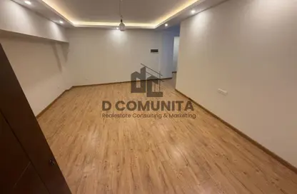 Apartment - 2 Bedrooms - 1 Bathroom for rent in Doctor Ali Mosharafa St. - Al Narges 6 - Al Narges - New Cairo City - Cairo Apartment - 2 Bedrooms - 1 Bathroom for rent in Doctor Ali Mosharafa St. - Al Narges 6 - Al Narges - New Cairo City - Cairo