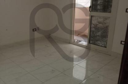 Apartment - 3 Bedrooms - 2 Bathrooms for sale in Al Mostathmir El Saghir - 10th District - Sheikh Zayed City - Giza