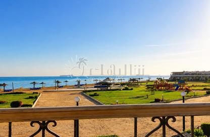 Chalet - 2 - 1 for sale in Al Hejaz - Al Ain Al Sokhna - Suez Chalet - 2 - 1 for sale in Al Hejaz - Al Ain Al Sokhna - Suez