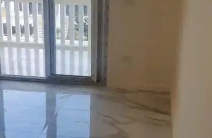 Apartment - 2 Bedrooms - 2 Bathrooms for rent in Hyde Park Central - The 6th Settlement - New Cairo City - Cairo