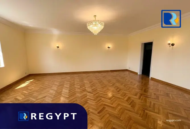 121142419 - Property Image 2