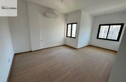 Penthouse - 3 Bedrooms - 3 Bathrooms for rent in Moon Residences - Fifth Square - The 5th Settlement - New Cairo City - Cairo Penthouse - 3 Bedrooms - 3 Bathrooms for rent in Moon Residences - Fifth Square - The 5th Settlement - New Cairo City - Cairo