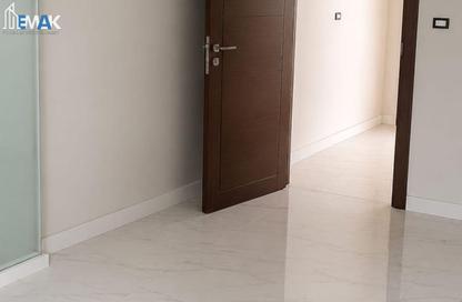 Apartment - 3 Bedrooms - 2 Bathrooms for sale in 2nd District - Obour City - Qalyubia