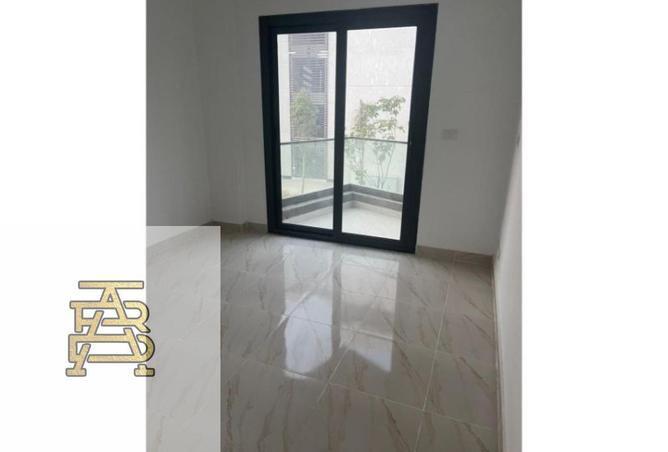 72974085 - صورة العقار 2