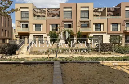 Townhouse - 4 Bedrooms - 4 Bathrooms for sale in District 5 - 5th Settlement Compounds - The 5th Settlement - New Cairo City - Cairo