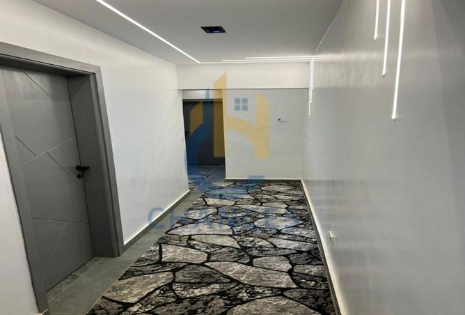 84786094 - Property Image 3