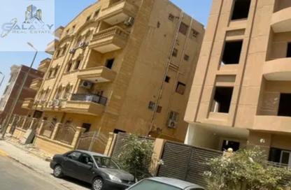 Apartment - 3 Bedrooms - 2 Bathrooms for sale in North Lotus - El Lotus - New Cairo City - Cairo