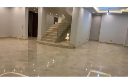 فيلا - 5 غرف نوم - 7 حمامات للايجار في كايرو فيستيفال سيتى - المستثمرين الشمالية - مدينة القاهرة الجديدة - القاهرة