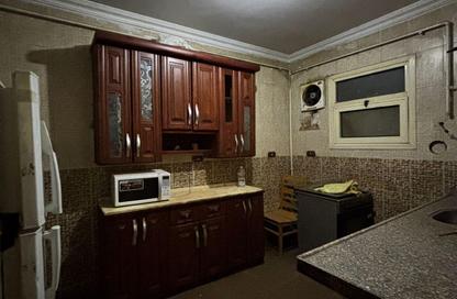 Apartment - 3 Bedrooms - 2 Bathrooms for sale in Togary St. - Zahraa El Maadi - Hay El Maadi - Cairo