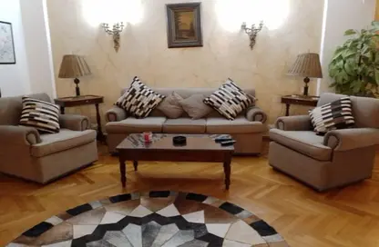 شقة - 2 غرف نوم - 2 حمامات للايجار في شارع اسماعيل محمد - الزمالك - القاهرة شقة - 2 غرف نوم - 2 حمامات للايجار في شارع اسماعيل محمد - الزمالك - القاهرة