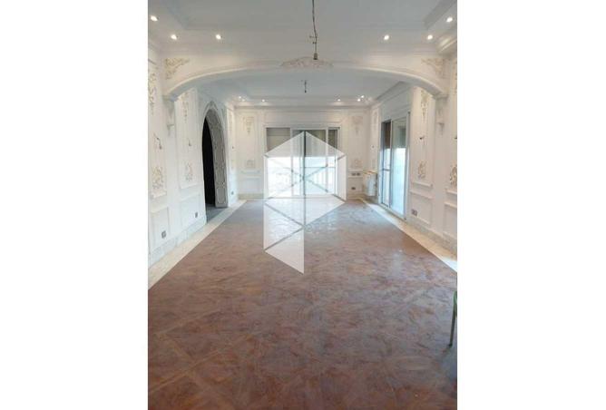 8628036 - Property Image 2