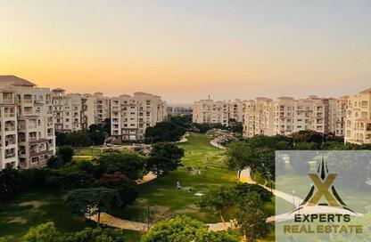 Apartment - 3 Bedrooms - 2 Bathrooms for sale in New Cairo City - Cairo