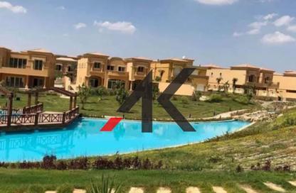 Villa - 4 - 4 for sale in Royal Meadows - Sheikh Zayed Compounds - Sheikh Zayed City - Giza