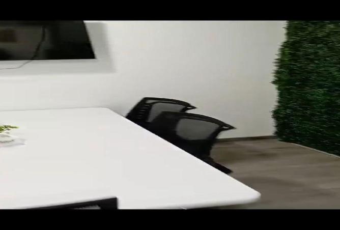 83404329 - Property Image 3