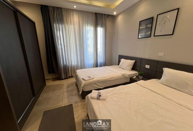 8426689 - Property Image 3