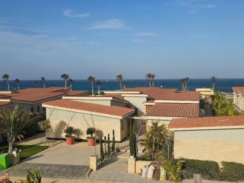 4BR Villa | Private Pool | Caesar thumbnail