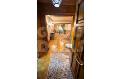Apartment - 3 Bedrooms - 3 Bathrooms for sale in Abou Al Karamat St. - Al Agouza - Giza
