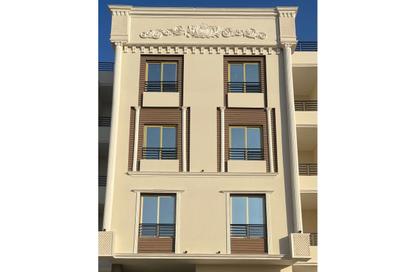 Apartment - 3 Bedrooms - 2 Bathrooms for sale in Bait Alwatan - The 5th Settlement - New Cairo City - Cairo